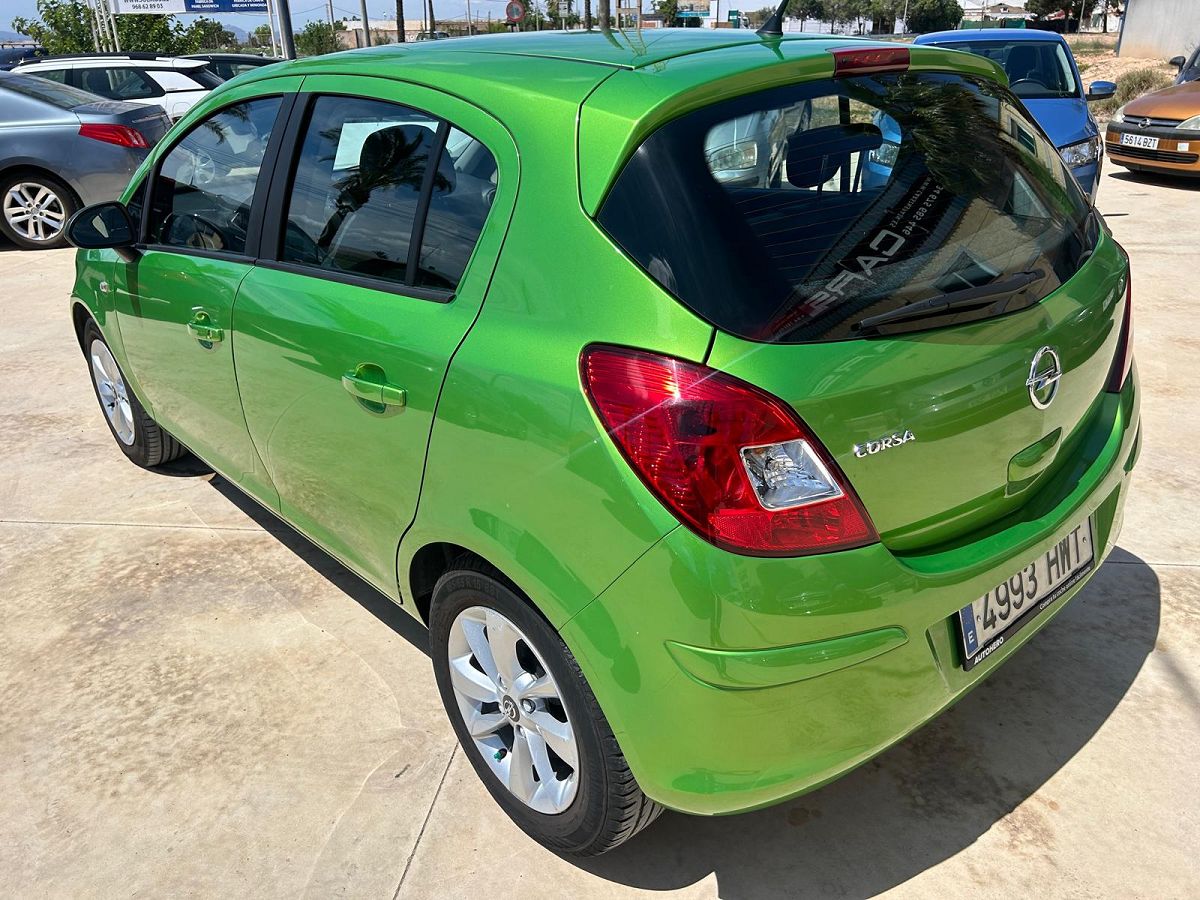 OPEL CORSA SELECTIVE 1.2 AUTO SPANISH LHD IN SPAIN ONLY 30000 MILES SUPERB 2014