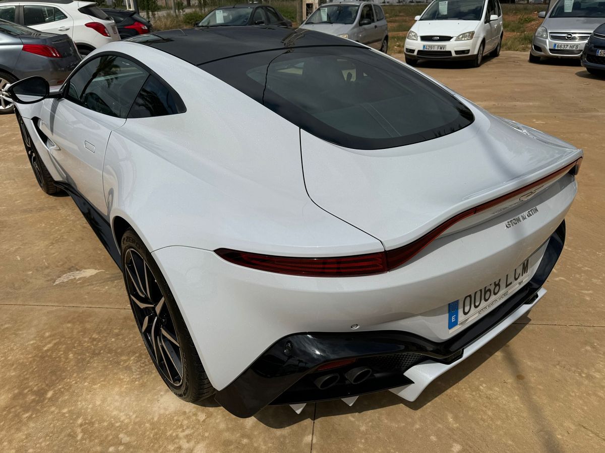 ASTON MARTIN VANTAGE 4.0 BI TURBO V8 AUTO SPANISH LHD IN SPAIN 48000 MILES 2019