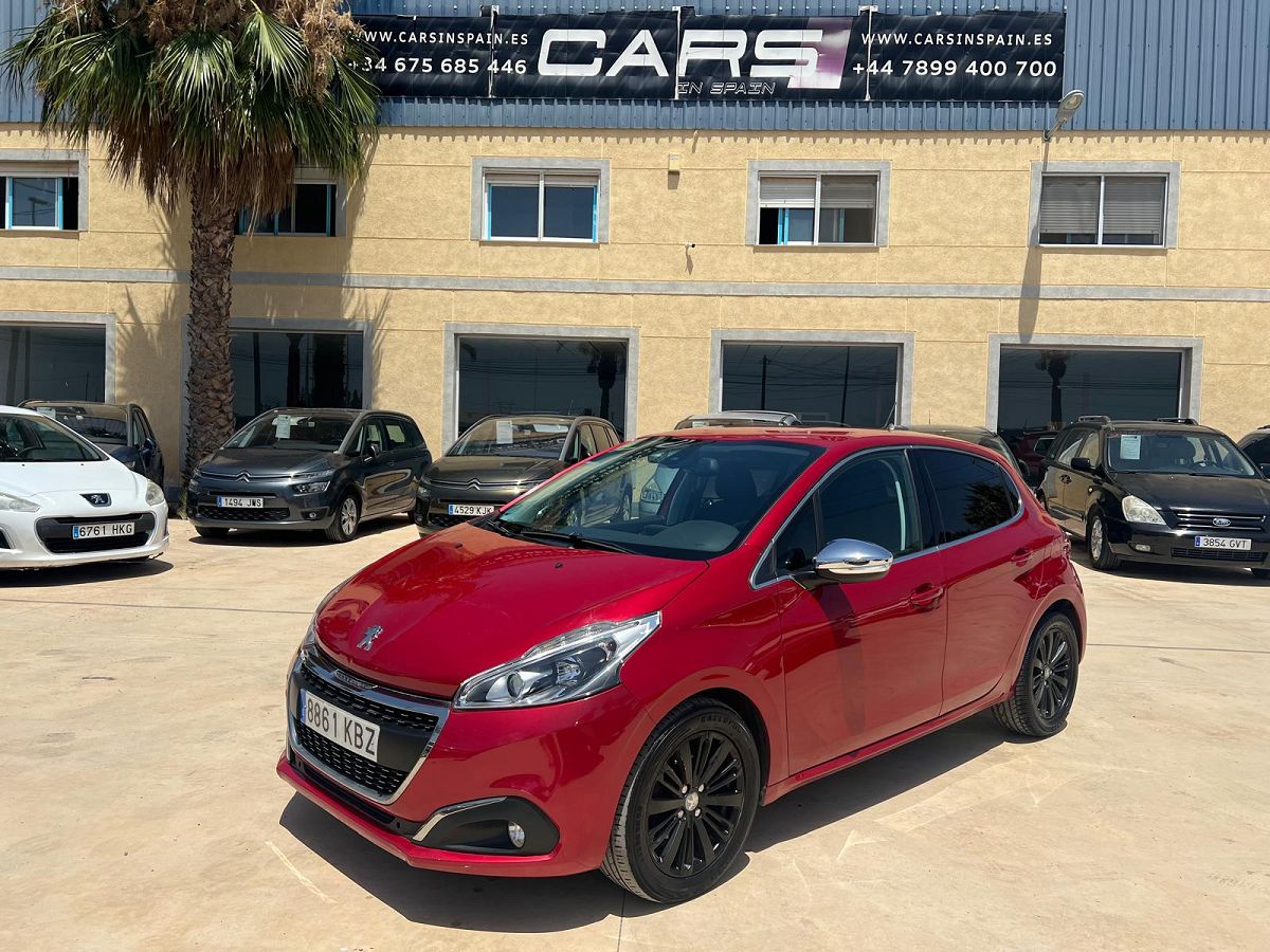 PEUGEOT 208 ALLURE 1.2 PURETECH SPANISH LHD IN SPAIN 80000 MILES STUNNING 2017