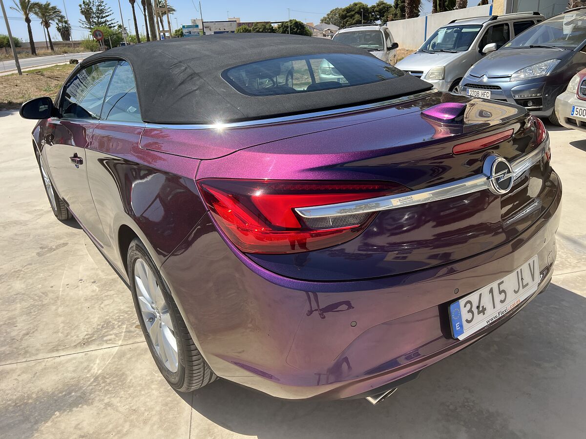 OPEL CASCADA EXCELLENCE 1.4 CONVERTIBLE SPANISH LHD IN SPAIN 38000 MILES 2016