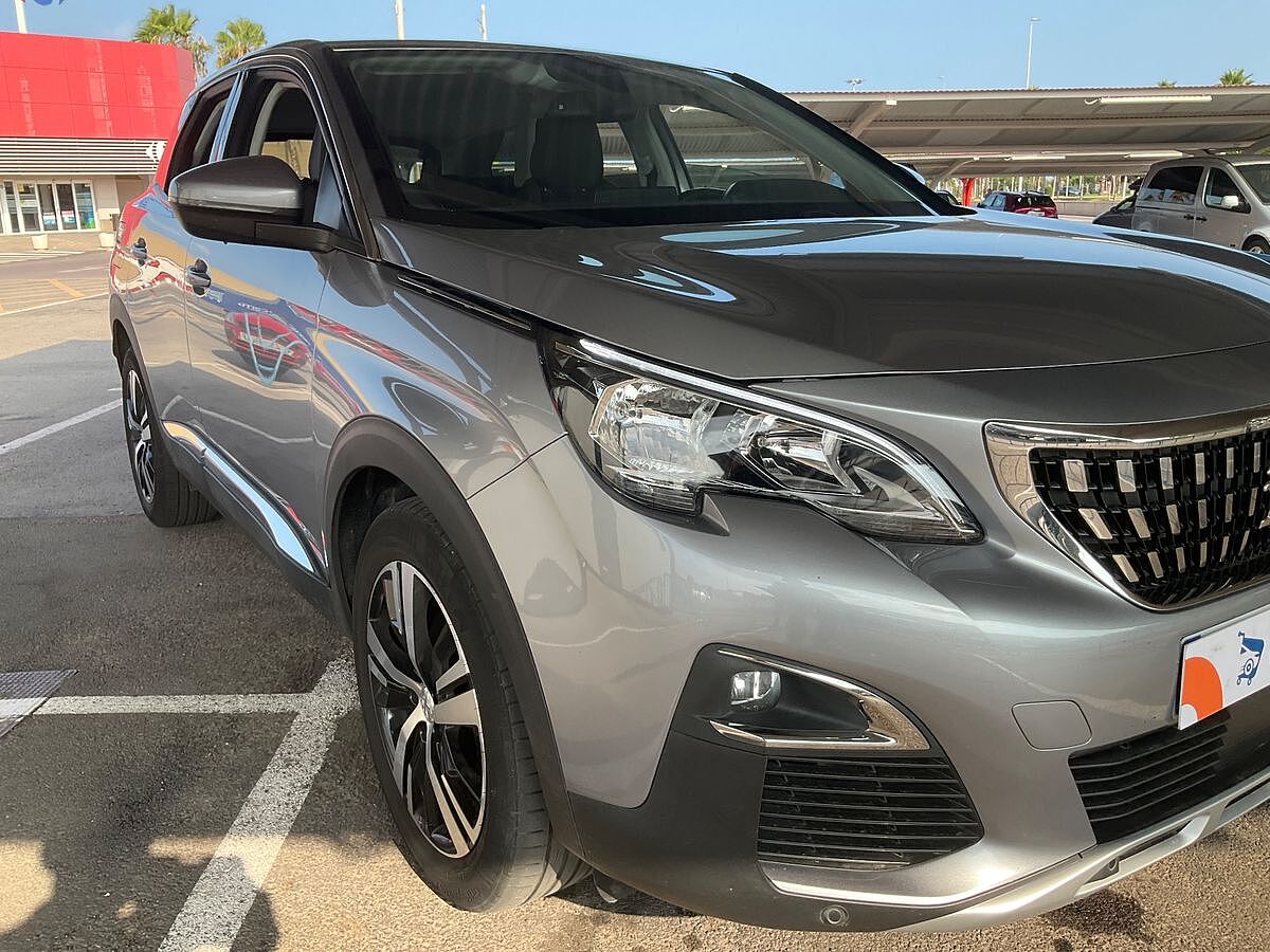 COMING SOON PEUGEOT 3008 ALLURE 1.2 AUTO SPANISH LHD IN SPAIN ONLY 41000 MILES SUPERB 2020