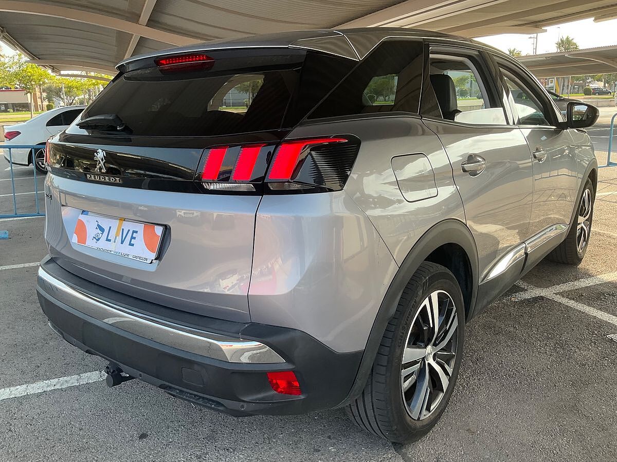 COMING SOON PEUGEOT 3008 ALLURE 1.2 AUTO SPANISH LHD IN SPAIN ONLY 41000 MILES SUPERB 2020