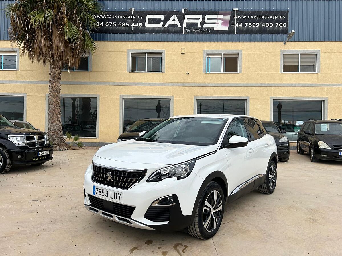 PEUGEOT 3008 ALLURE 1.2 AUTO SPANISH LHD IN SPAIN ONLY 71000 MILES SUPERB 2020