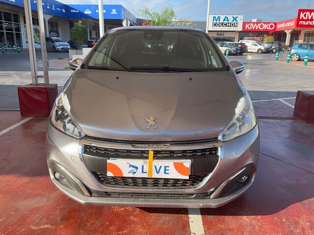 COMING SOON PEUGEOT 208 TECH 1.2 PURETECH AUTO SPANISH LHD IN SPAIN 11000 MILES SUPER 2019