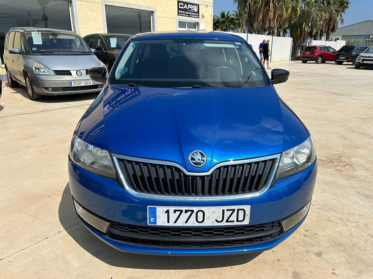 SKODA RAPID SPACEBACK 1.4 TDI AUT0 SPANISH LHD IN SPAIN 36000 MILES SUPER 2017