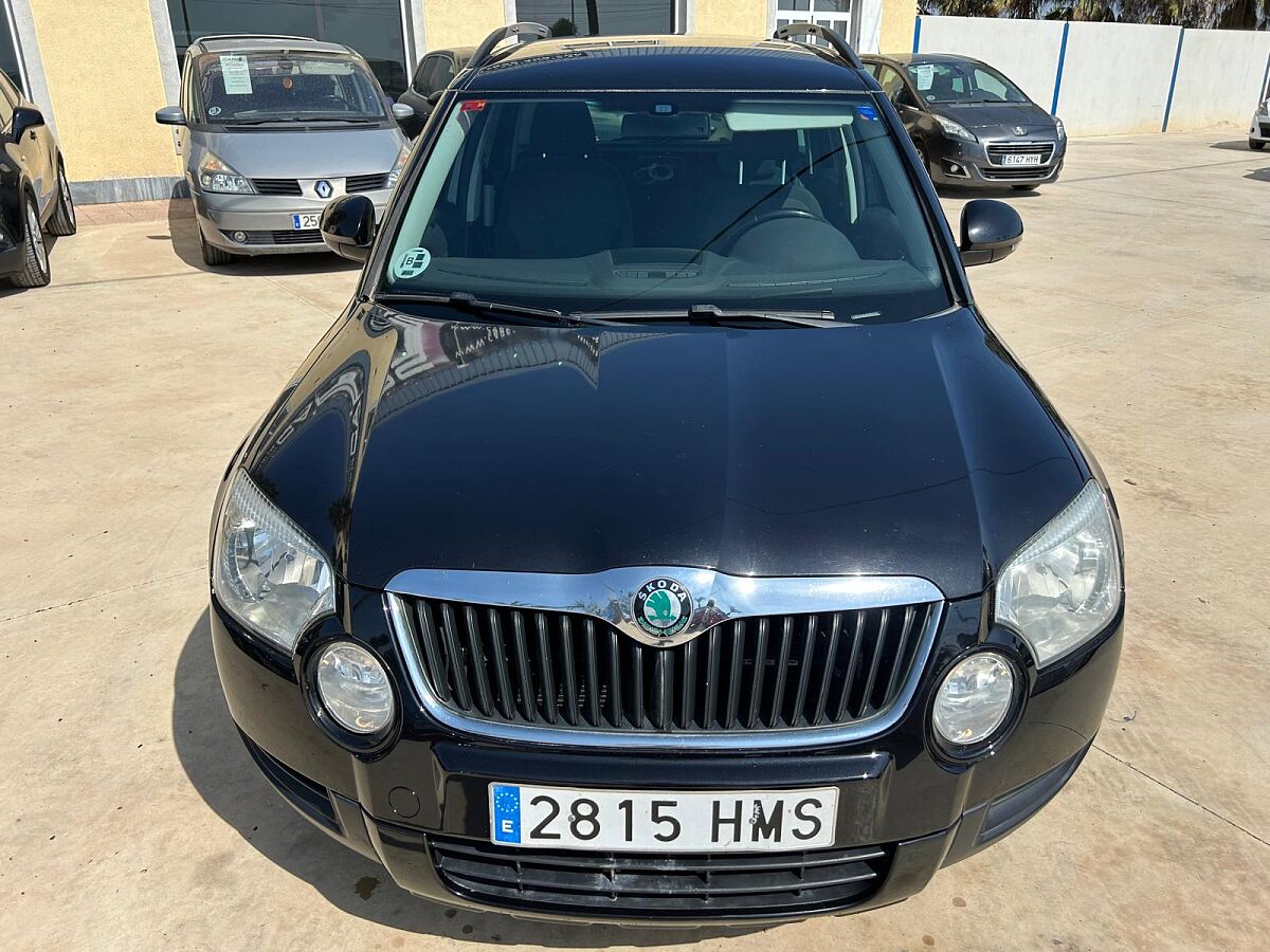 SKODA YETI FRESH 2.0 TDI MANUAL SPANISH LHD IN SPAIN 143000 MILES SUPER 2012