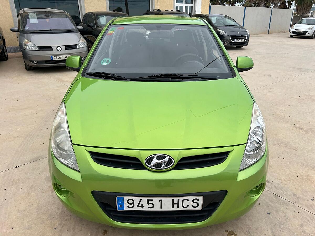 HYUNDAI I20 CLASSIC 1.2 SPANISH LHD IN SPAIN ONLY 91000 MILES SUPERB 2011