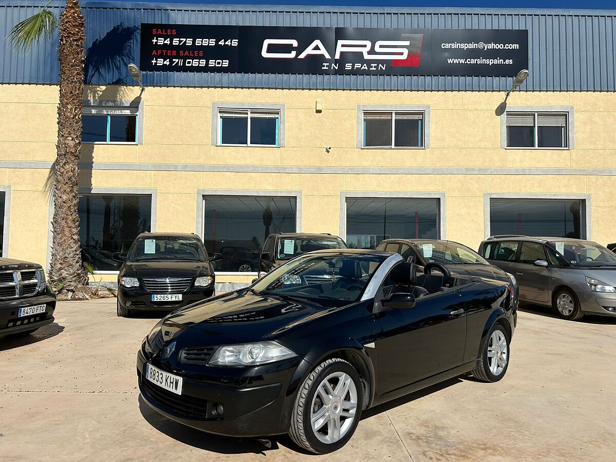 RENAULT MEGANE CONVERTIBLE 1.5 DCI SPANISH LHD IN SPAIN 141000 MILES SUPERB 2008