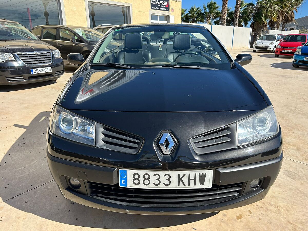 RENAULT MEGANE CONVERTIBLE 1.5 DCI SPANISH LHD IN SPAIN 141000 MILES SUPERB 2008