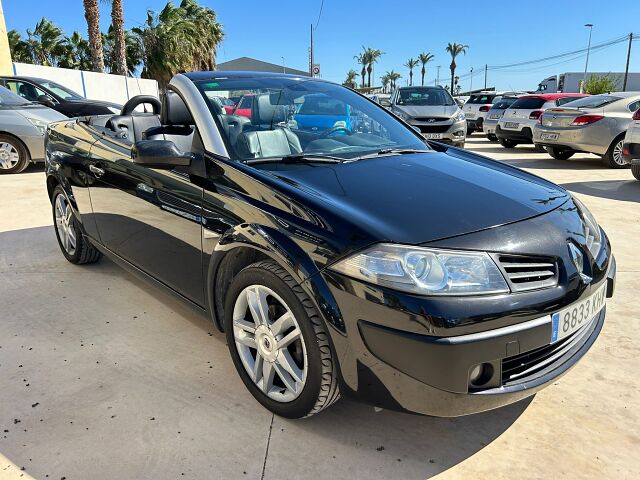 RENAULT MEGANE CONVERTIBLE 1.5 DCI SPANISH LHD IN SPAIN 141000 MILES SUPERB 2008