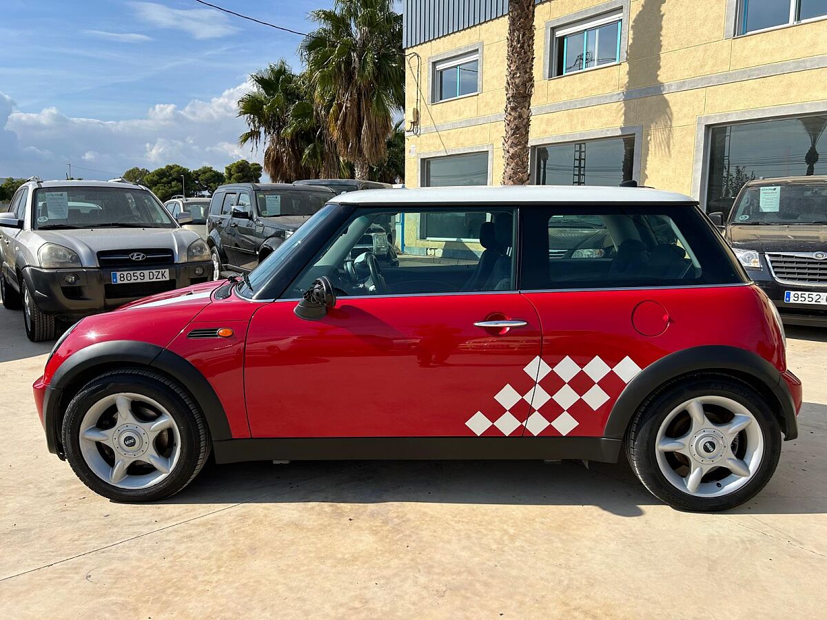 MINI ONE 1.6 SPANISH RHD IN SPAIN ONLY 62000 MILES SUPER LITTLE CAR 2005