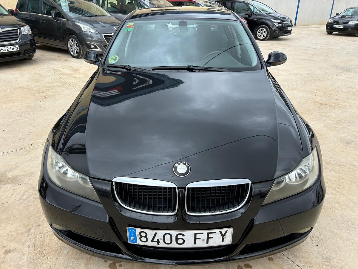 BMW 320D 2.0 AUTO SPANISH LHD IN SPAIN ONLY 80000 MILES SUPERB 2005