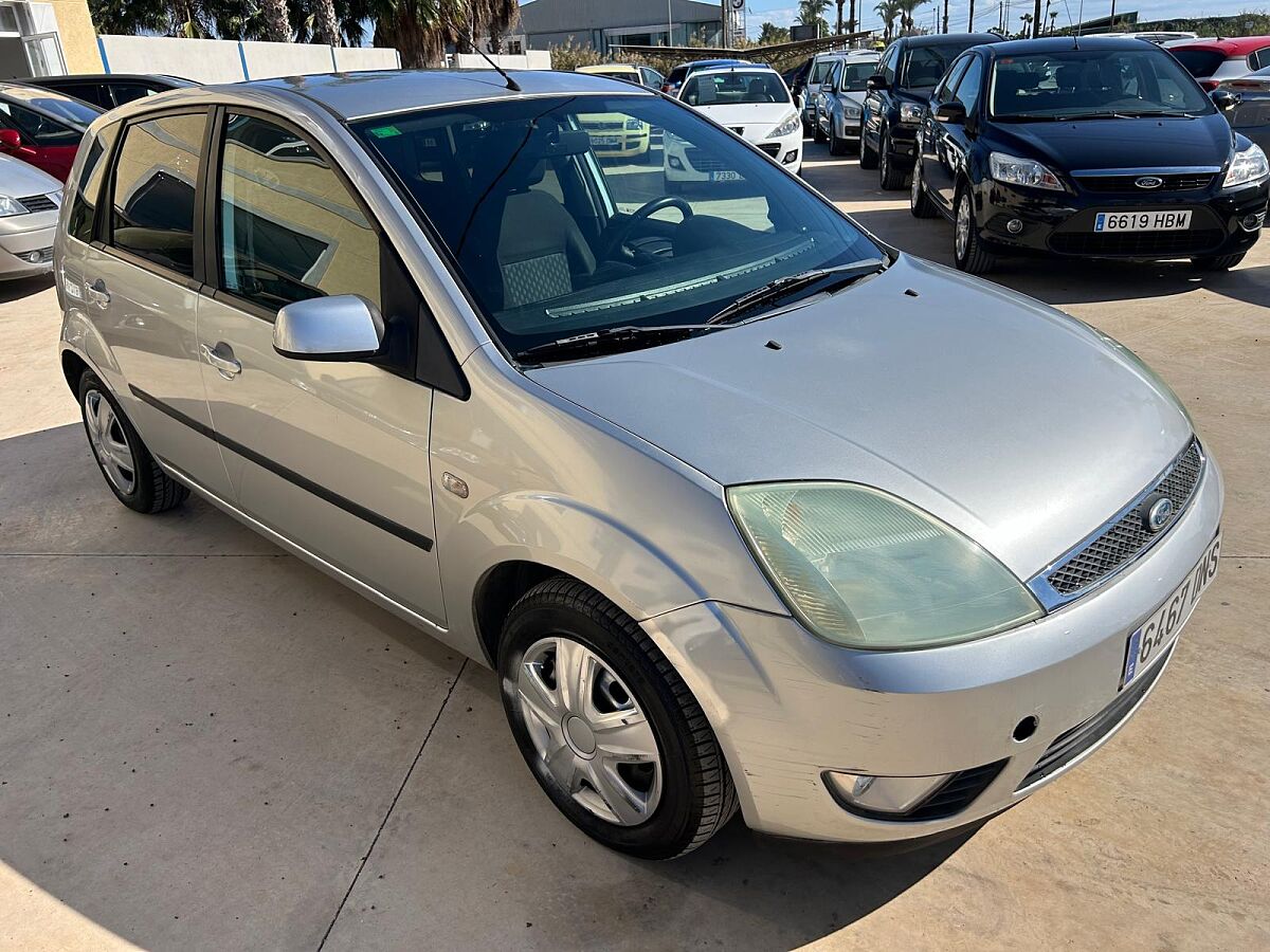 FORD FIESTA TREND 1.4 AUTO SPANISH LHD IN SPAIN ONLY 48000 MILES SUPER LITTLE CAR 2005