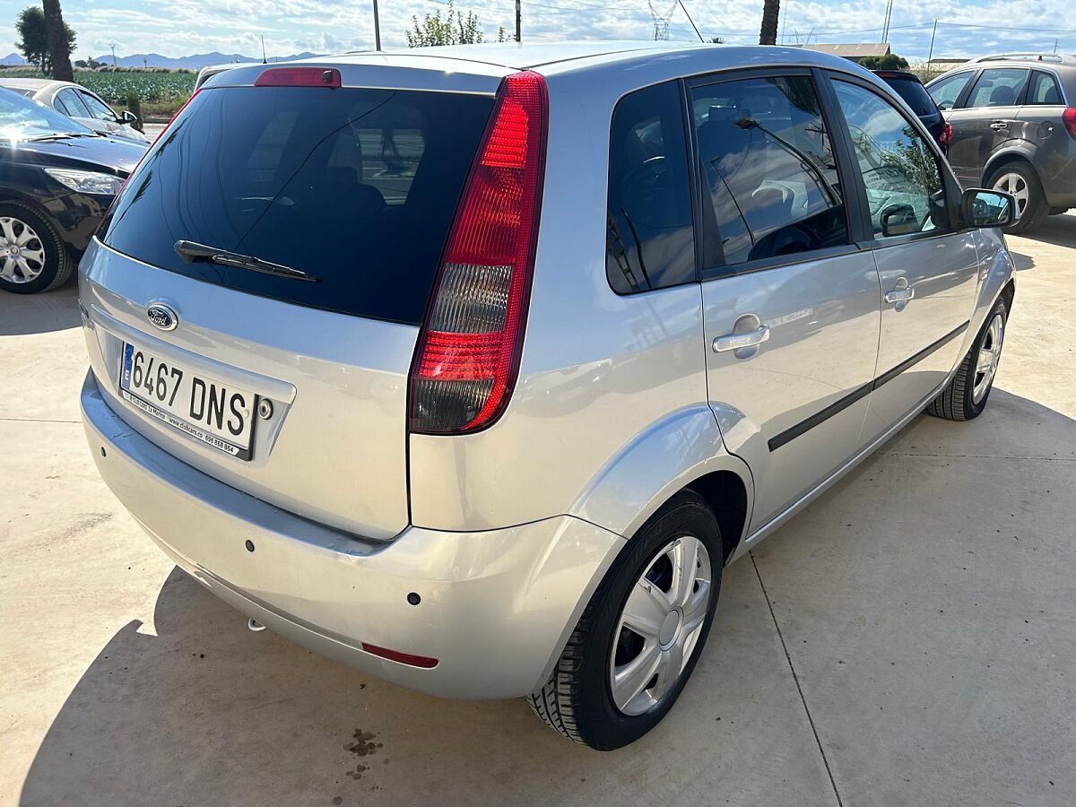 FORD FIESTA TREND 1.4 AUTO SPANISH LHD IN SPAIN ONLY 48000 MILES SUPER LITTLE CAR 2005