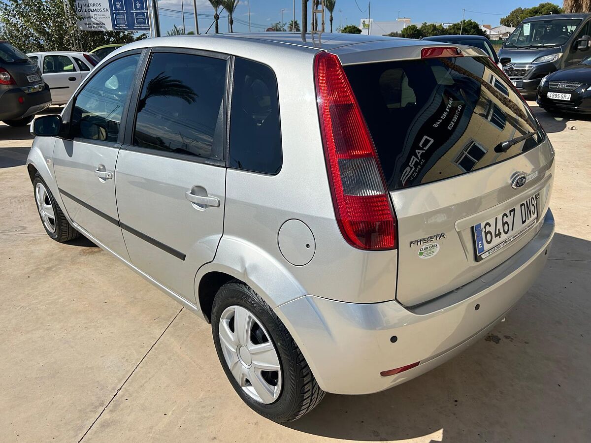 FORD FIESTA TREND 1.4 AUTO SPANISH LHD IN SPAIN ONLY 48000 MILES SUPER LITTLE CAR 2005