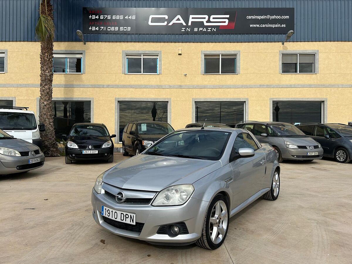 OPEL TIGRA COSMO CONVERTIBLE 1.4 AUTO SPANISH LHD IN SPAIN ONLY 45000 MILES 2005