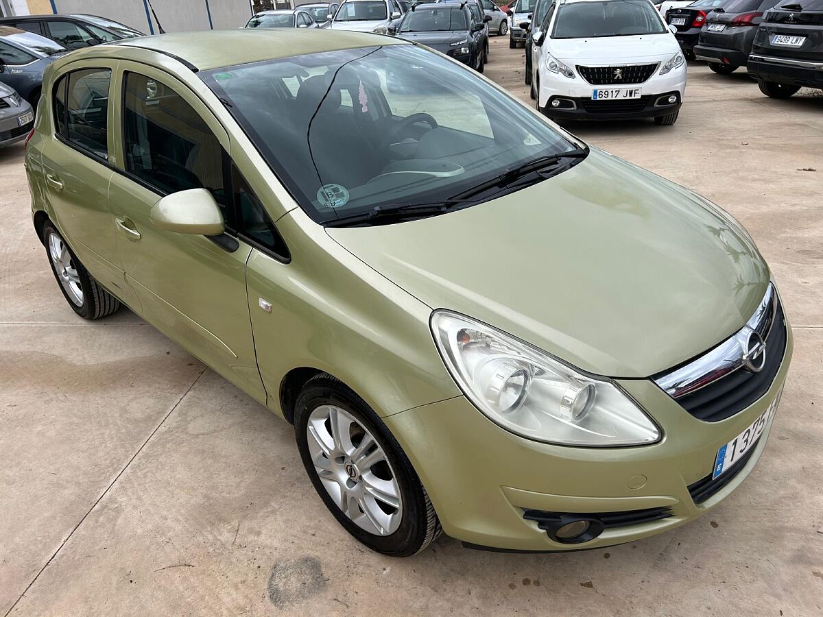 OPEL CORSA ENJOY 1.3 CDTI SPANISH LHD IN SPAIN 115000 MILES SUPERB 2007