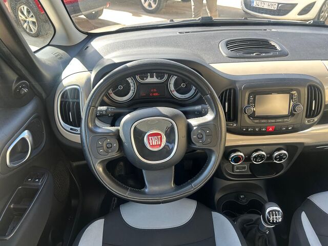 FIAT 500L POP STAR 1.4 SPANISH LHD IN SPAIN ONLY 63000 MILES SUPERB 1 OWNER 2017