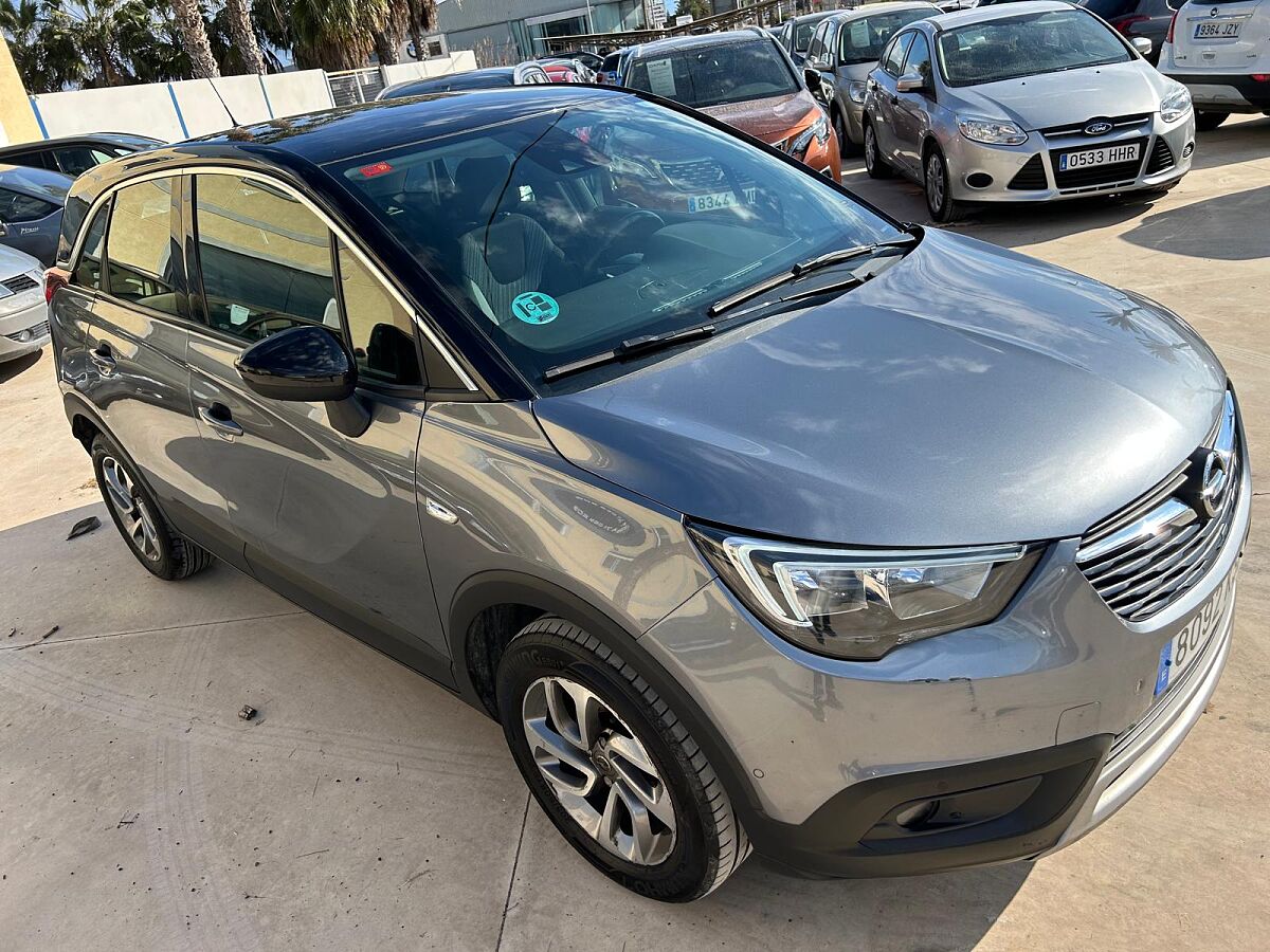 OPEL CROSSLAND X DESIGN 1.2 AUTO SPANISH LHD IN SPAIN 76000 MILES SUPERB 2018