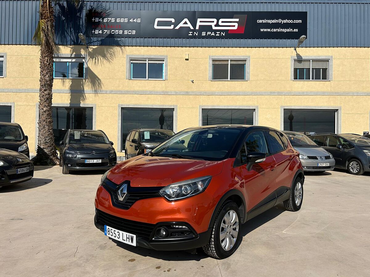 RENAULT CAPTUR ENERGY LUX 1.2 TCE AUTO SPANISH LHD IN SPAIN 75000 MILES 2015