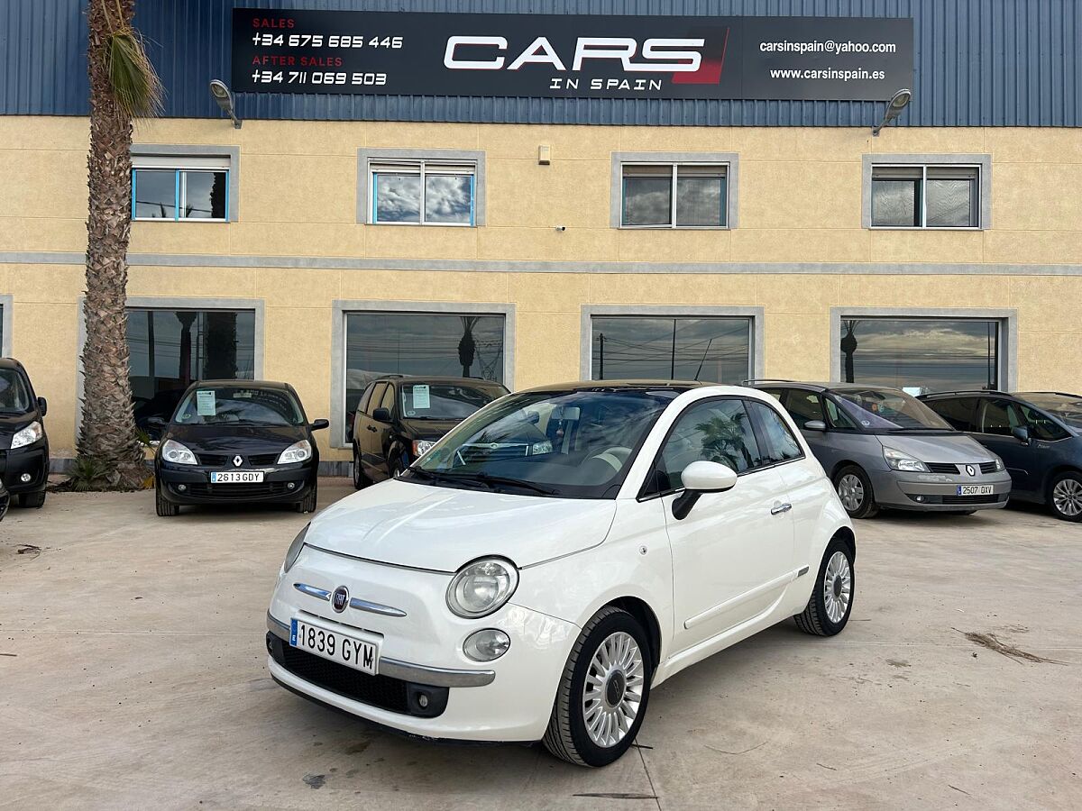 FIAT 500 LOUNGE 1.2 AUTO SPANISH LHD IN SPAIN 106000 MILES SUPERB 2010