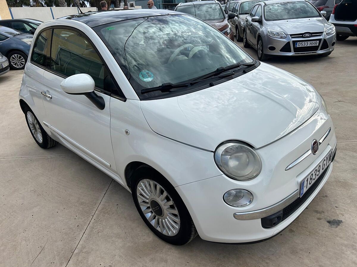 FIAT 500 LOUNGE 1.2 AUTO SPANISH LHD IN SPAIN 106000 MILES SUPERB 2010