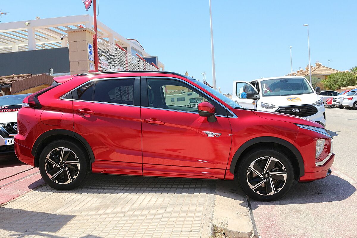 MITSUBISHI ECLIPSE CROSS 2.4 PHEV 4WD INTENSE AUTO SPANISH LHD IN SPAIN 56K 2022