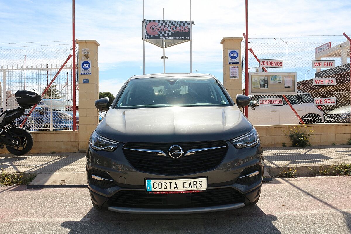 OPEL GRANDLAND X ELITE 1.2 E-THP SPANISH LHD IN SPAIN 59000 MILES SUPER 2020