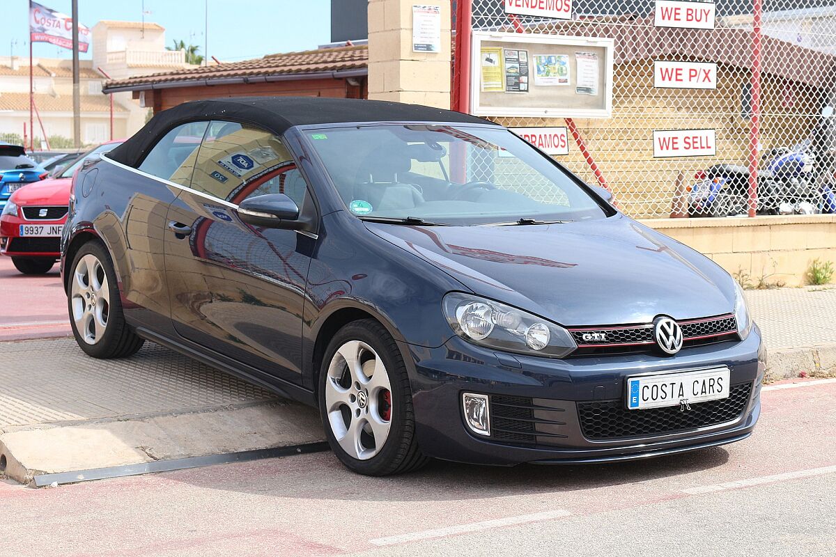 VOLKSWAGEN GOLF GTI CONVERTIBLE 2.0 AUTO SPANISH LHD IN SPAIN 80000 MILES 2014