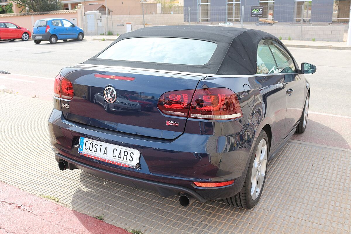 VOLKSWAGEN GOLF GTI CONVERTIBLE 2.0 AUTO SPANISH LHD IN SPAIN 80000 MILES 2014