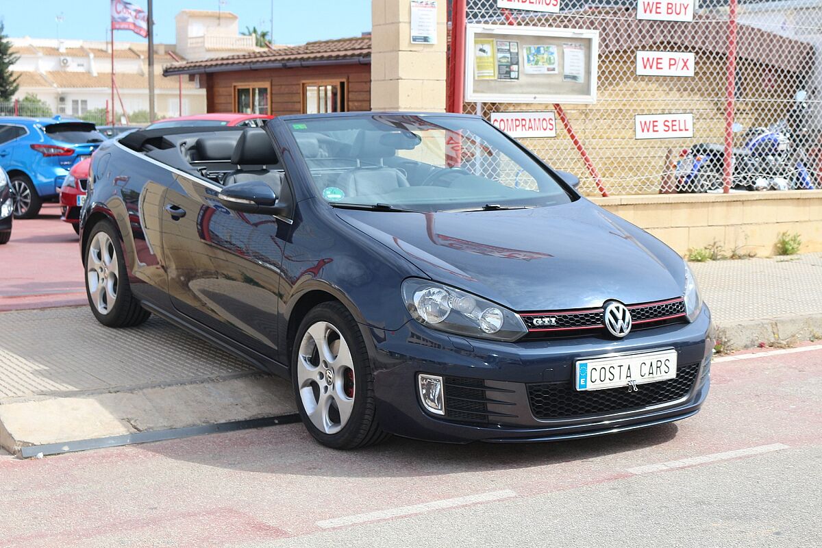 VOLKSWAGEN GOLF GTI CONVERTIBLE 2.0 AUTO SPANISH LHD IN SPAIN 80000 MILES 2014