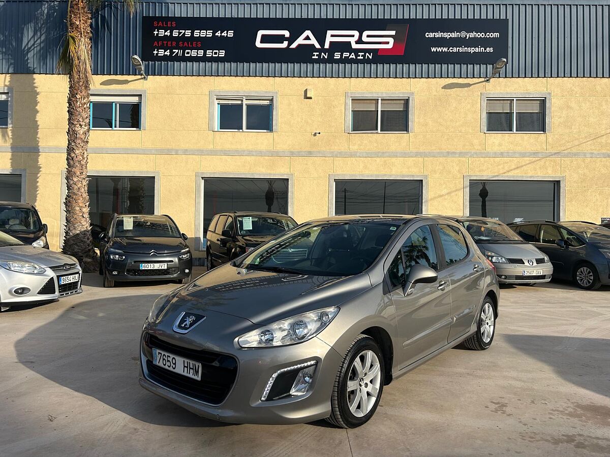 PEUGEOT 308 ACTIVE 1.6 AUTO SPANISH LHD IN SPAIN 112000 MILES SUPERB 2011