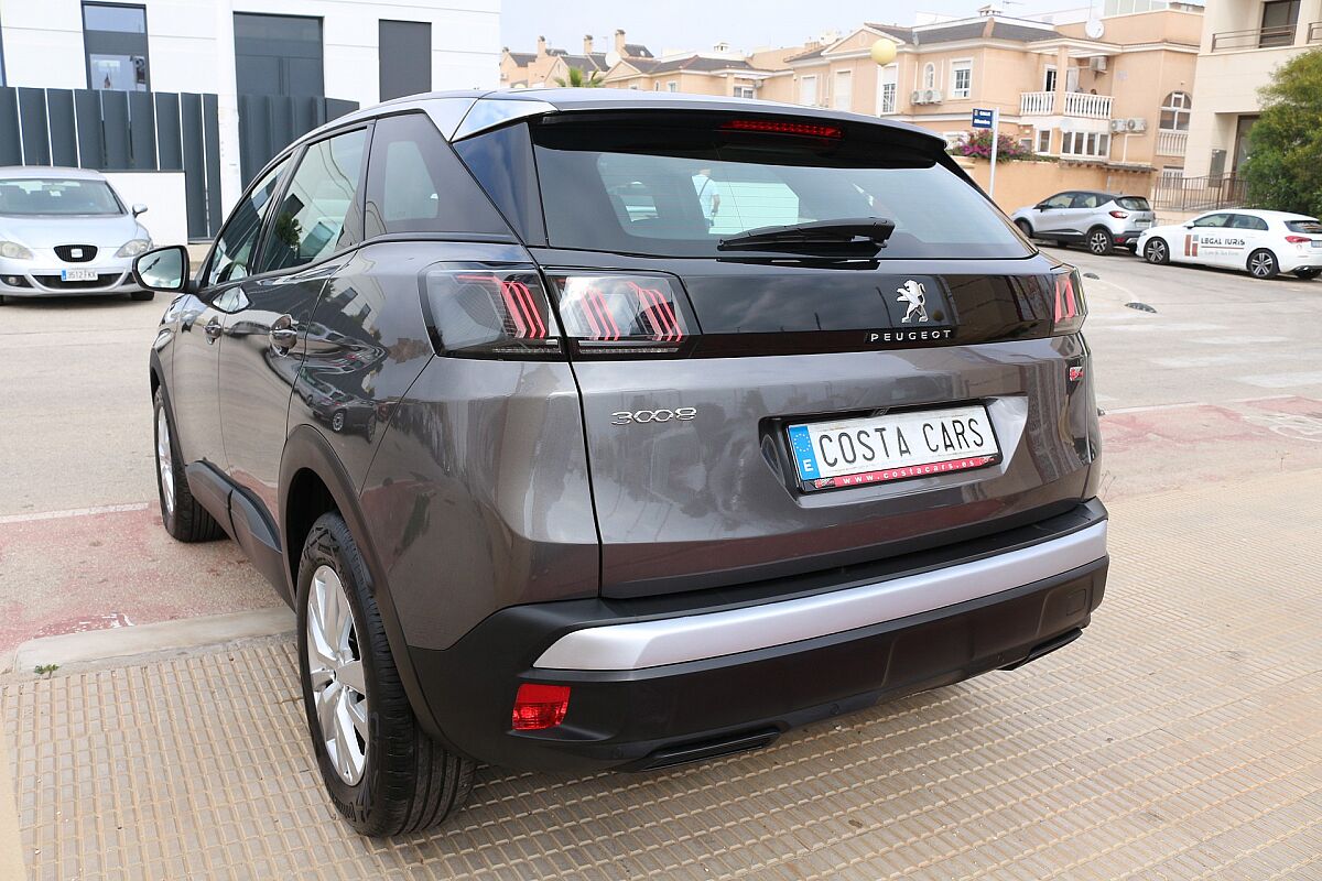 PEUGEOT 3008 ACTIVE 1.2 E-THP AUTO SPANISH LHD IN SPAIN 69000 MILES SUPER 2021